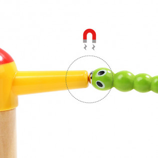 Top Bright woodpecker insect catching game